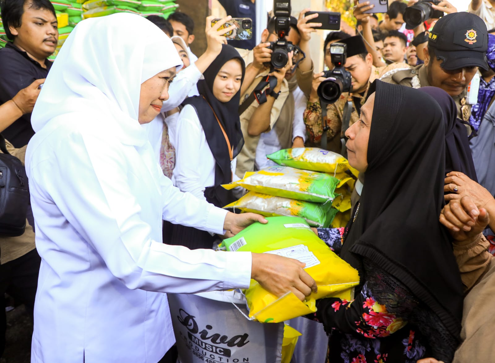 Kegiatan Pasar Murah Diwek, Jombang